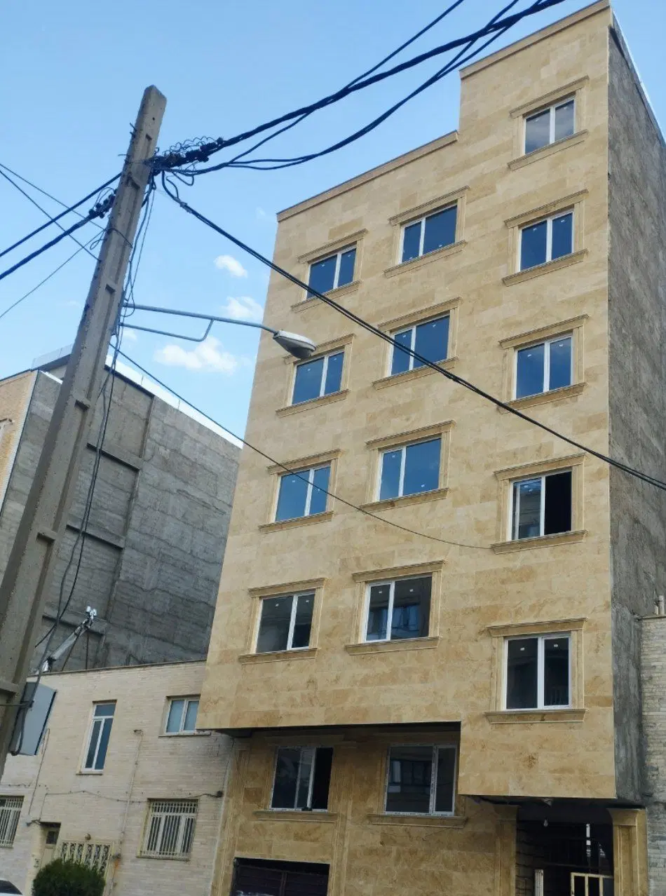رهن آپارتمان هنرستان