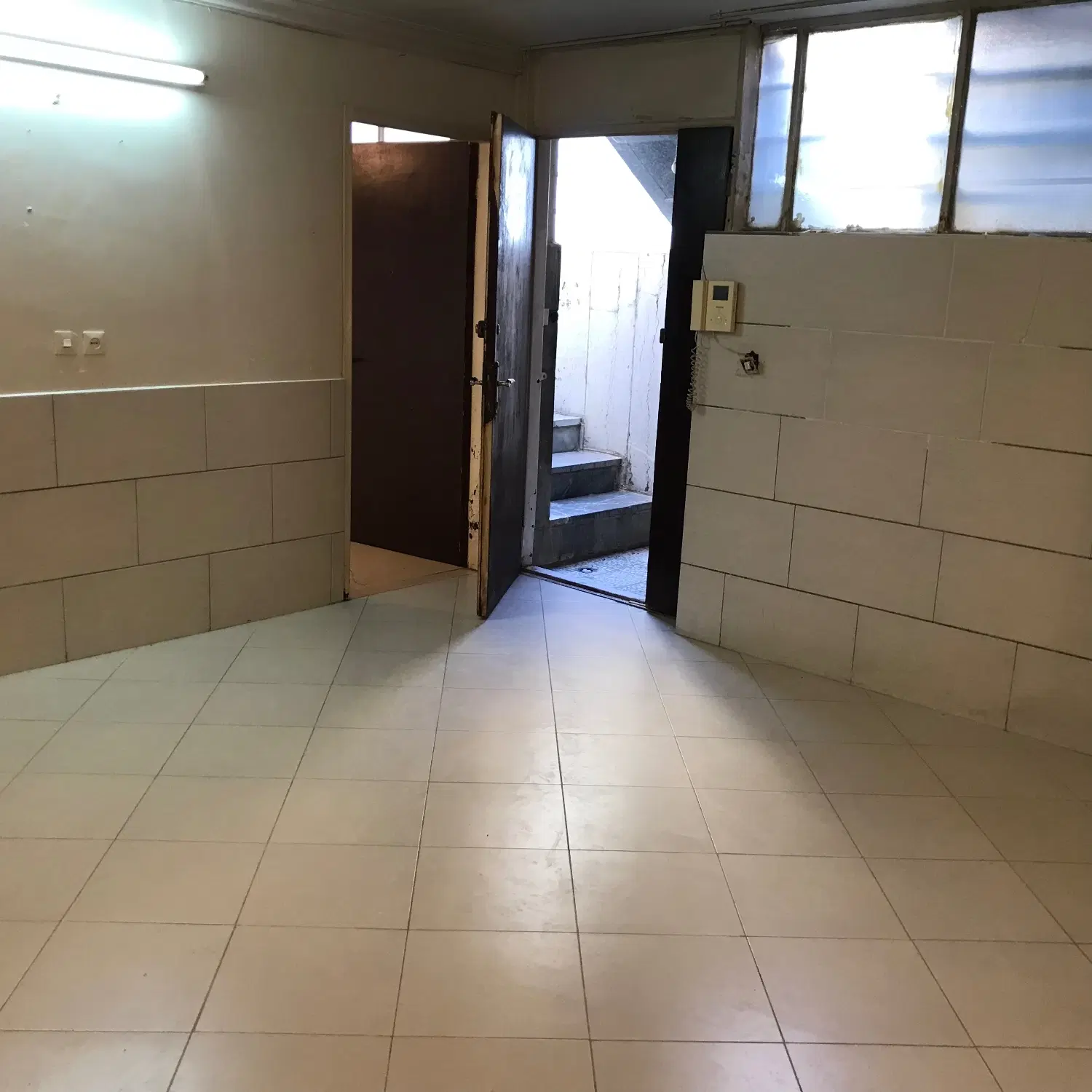 رهن و اجاره منزل مسکونی ۹۵ متر۲ خواب