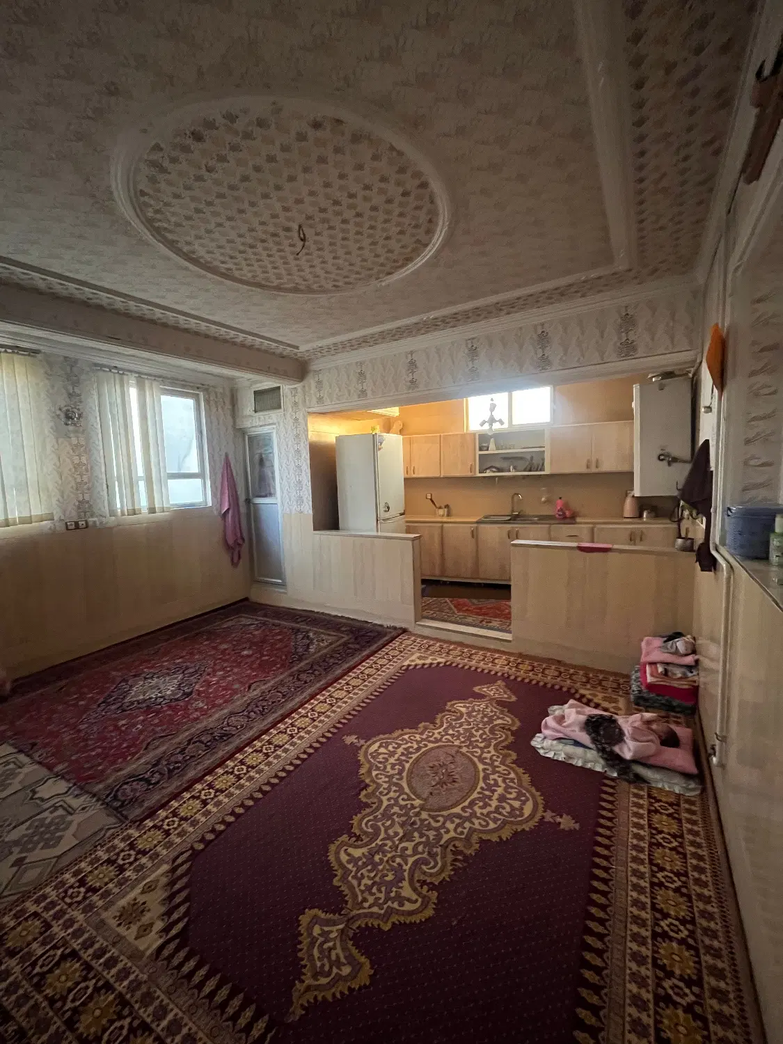 ملک تجاری مسکونی،حوالی میدان صنعت