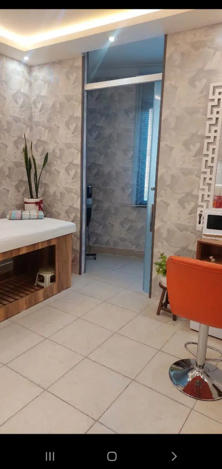 اجاره واحد اداری ۵۰ متری هشت بهشت غربی