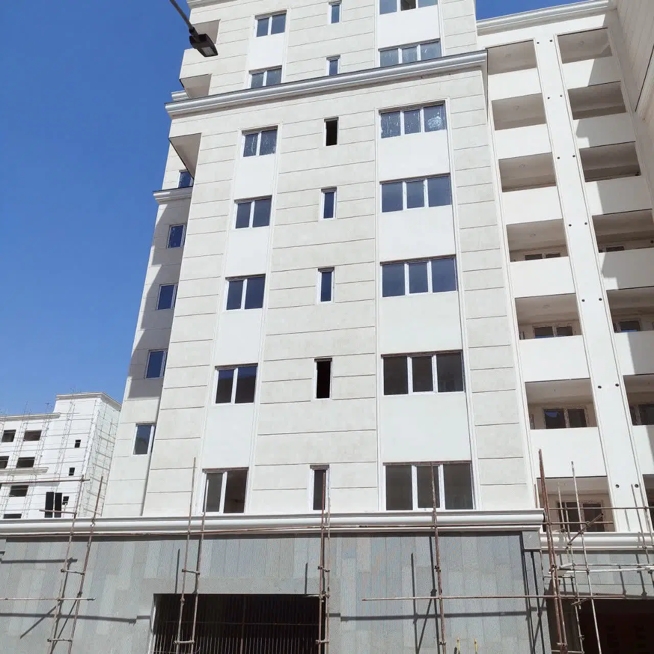 آپارتمان کوی زیتون