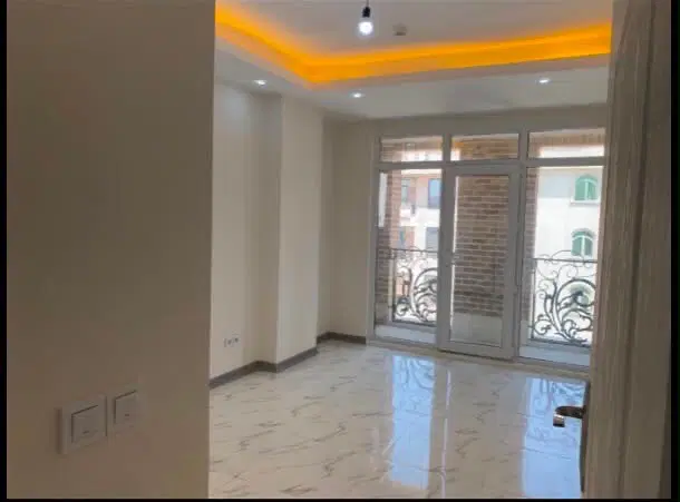 واحد ۱۴۸ متری سه خواب قیمت مناسب