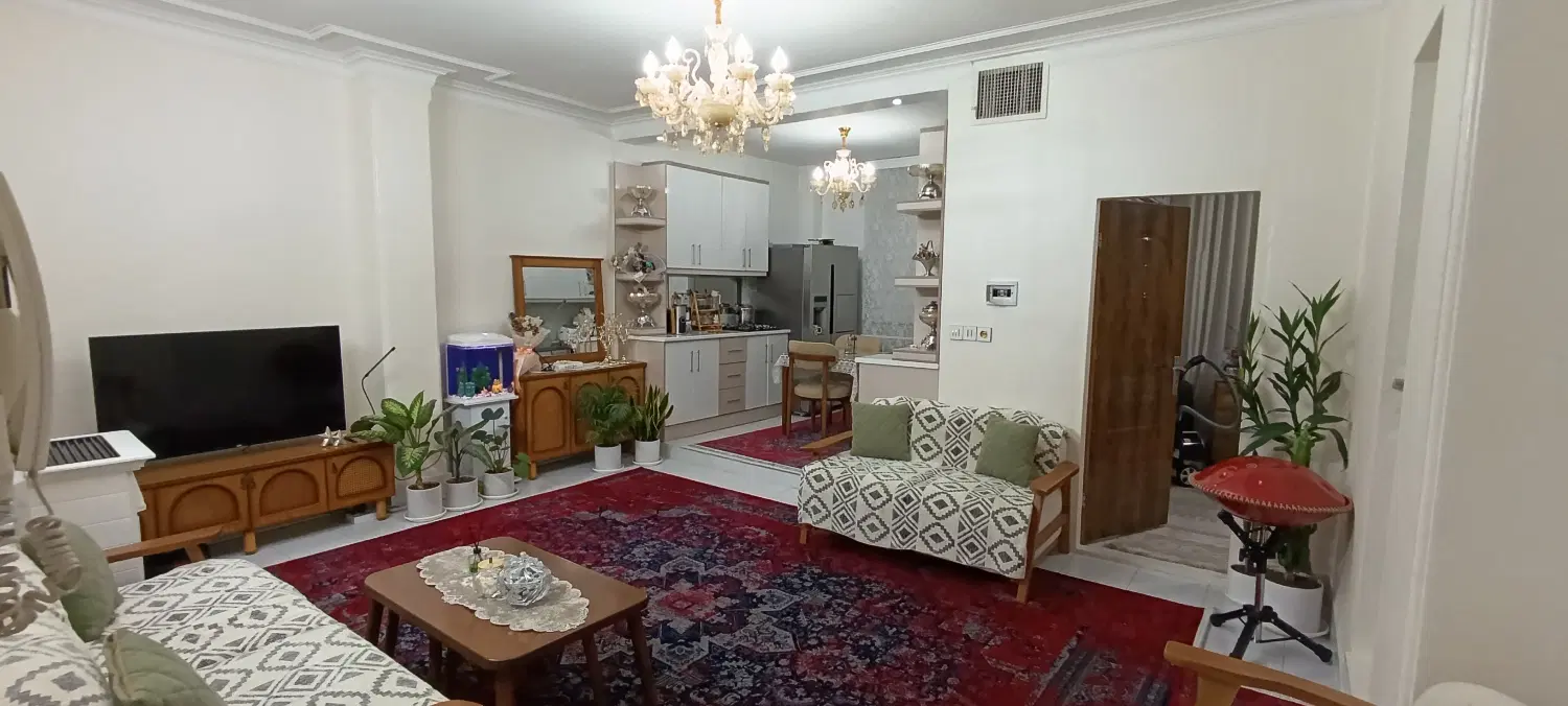 خوش نقش 56 متری