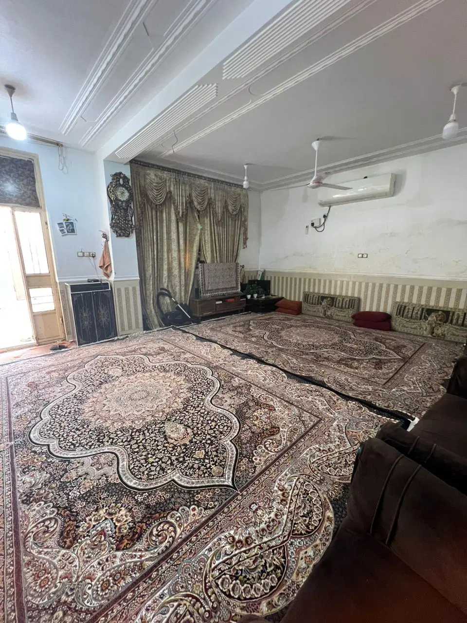خانه مسکونی در جاده خیابان شهرداری کوچه شهر داری