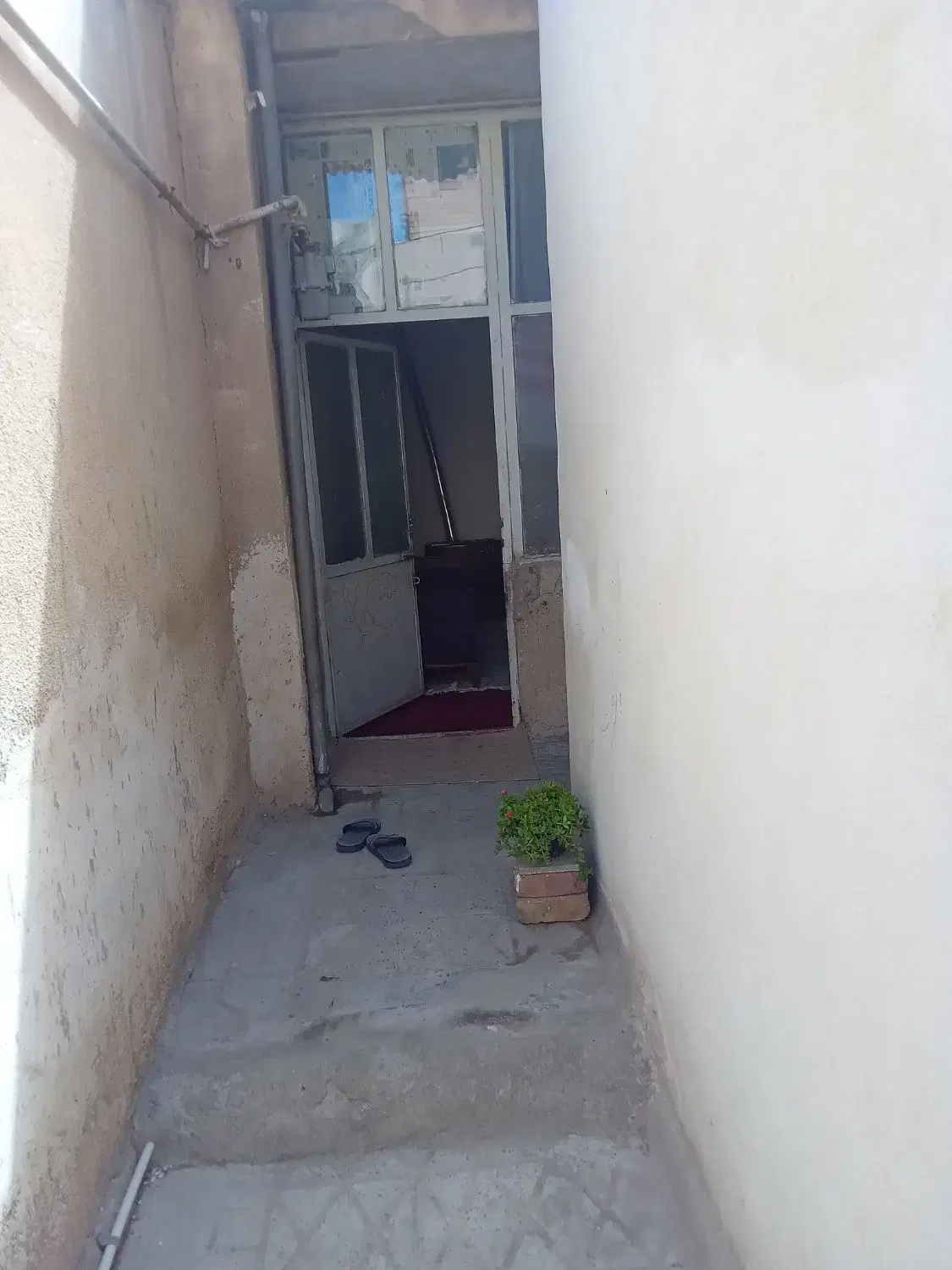 اجاره منزل آدران.پیام بدید.