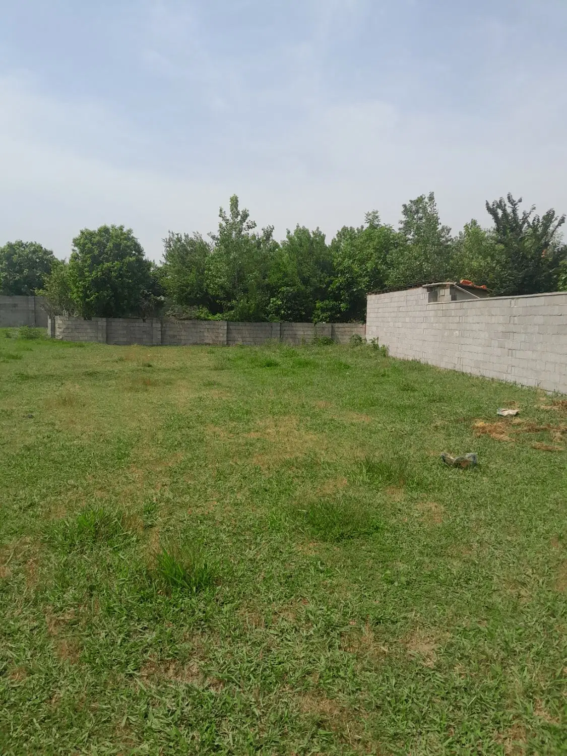 ۲۹۱ متر مسکونی با سند تک برگ