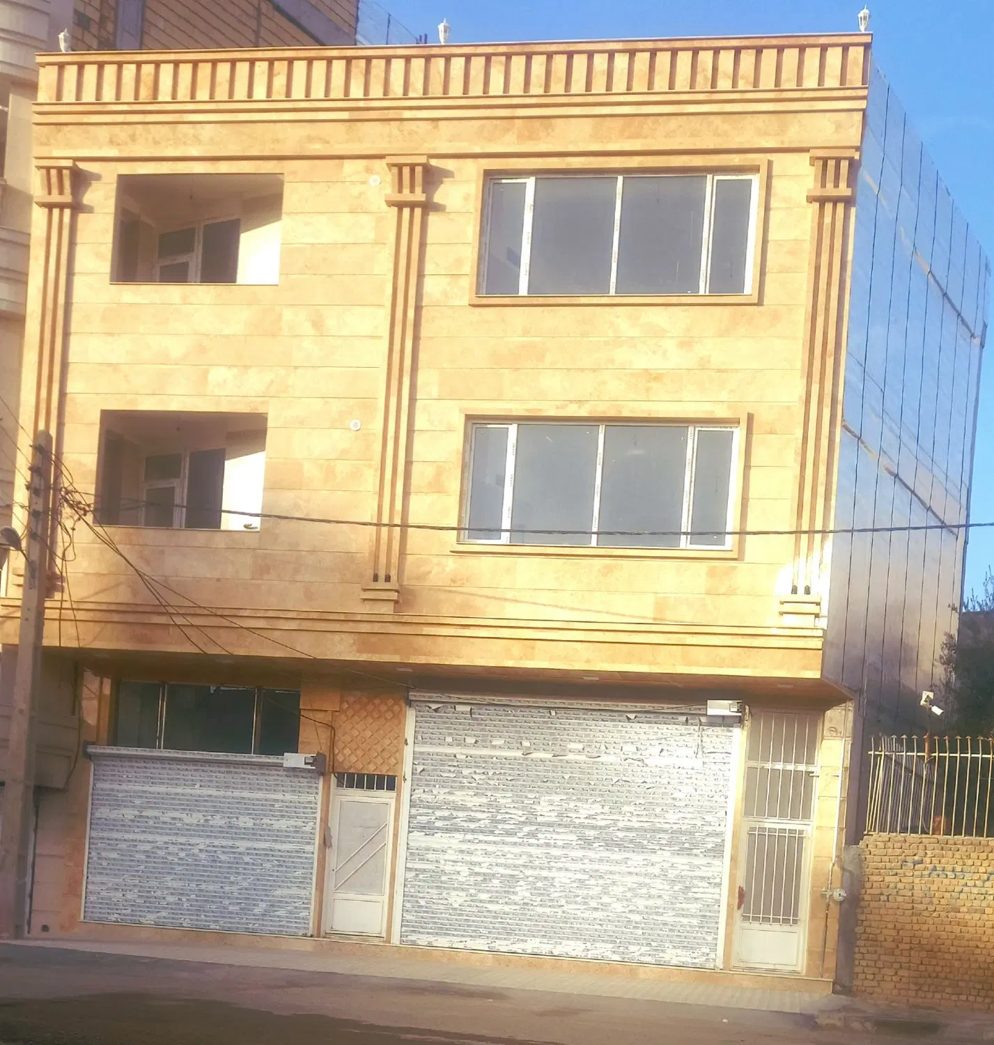 آپارتمان ۱۱۲متری شهرک جهاد