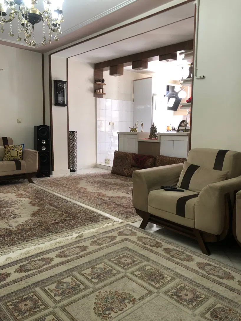 رهن و اجاره واحد ۸۱ متری
