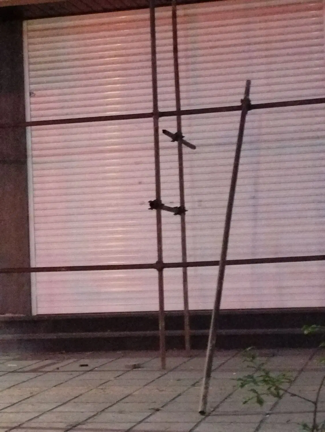 اجاره مغازه ۱۵ متری در خیابان مطهری