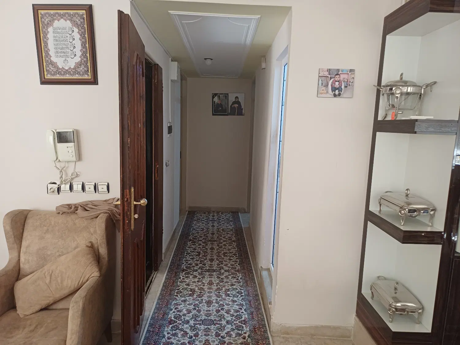 ملک ۳طبقه پیلوت خیابان بعثت