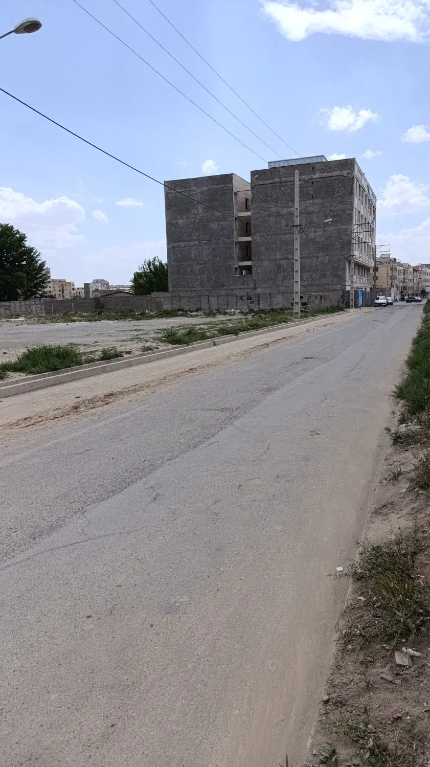 ۱۹۷ متر قطعه زمین مسکونی