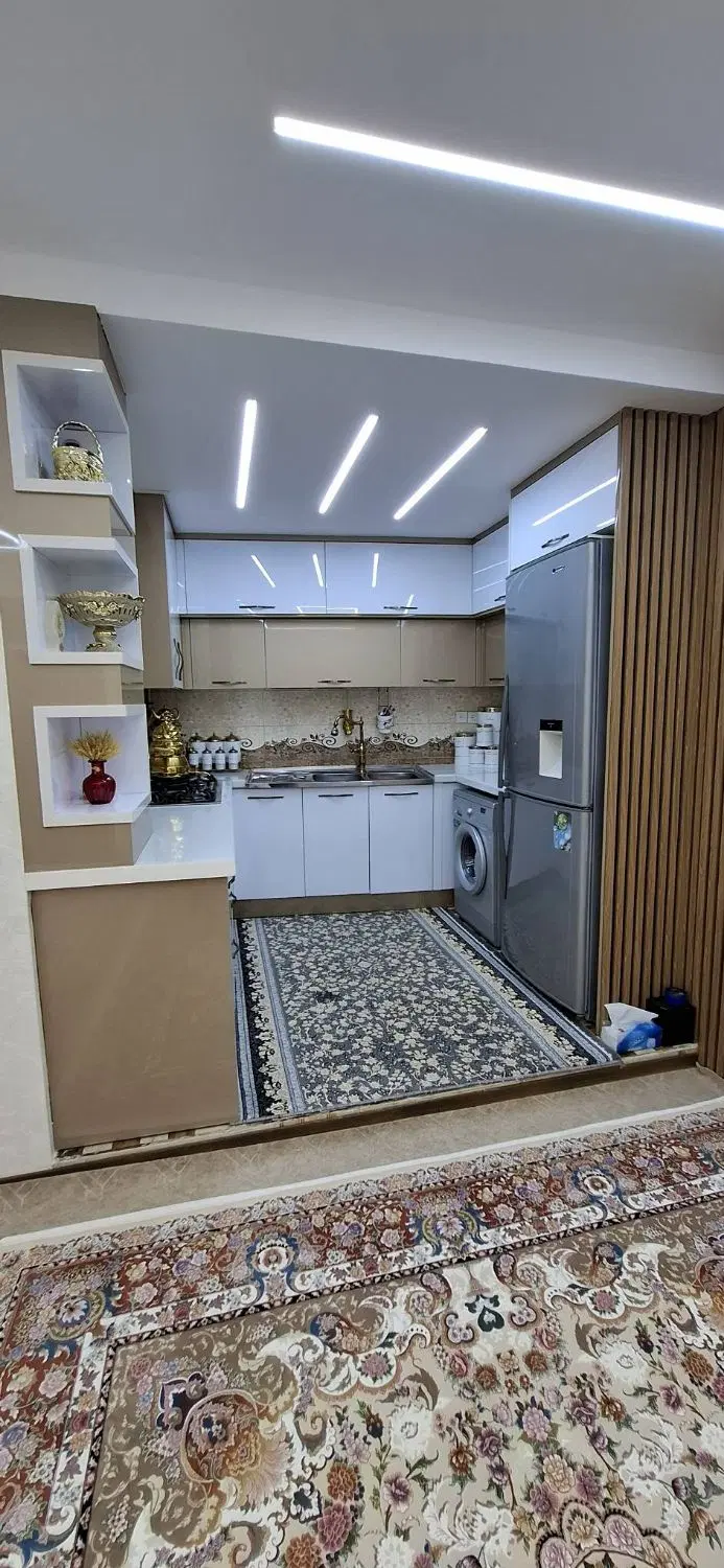 خونه ویلایی.همکف
