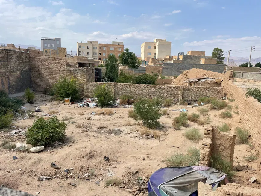 زمین ۲۹۰ متری