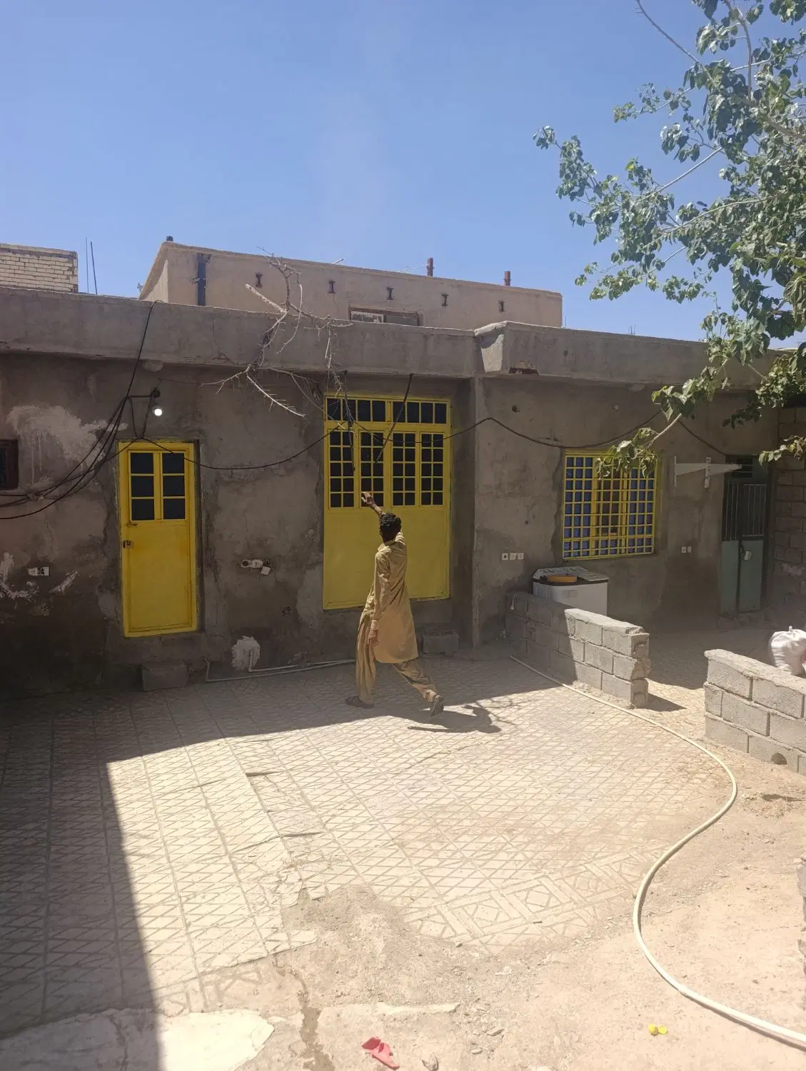 خانه فروشی در جمهوری