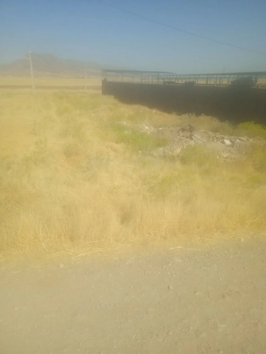 ۱۰۹۰ متر زمین در آخر بوعلی روستای کمالوند