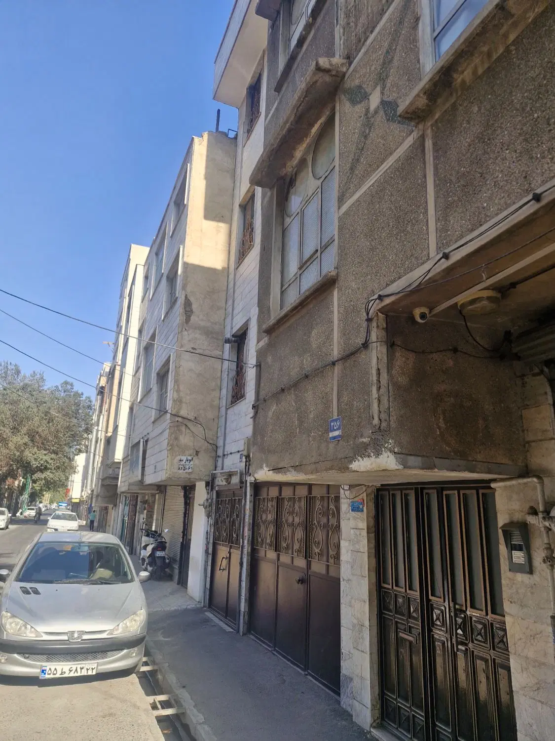 خانه ویلایی سه طبقه