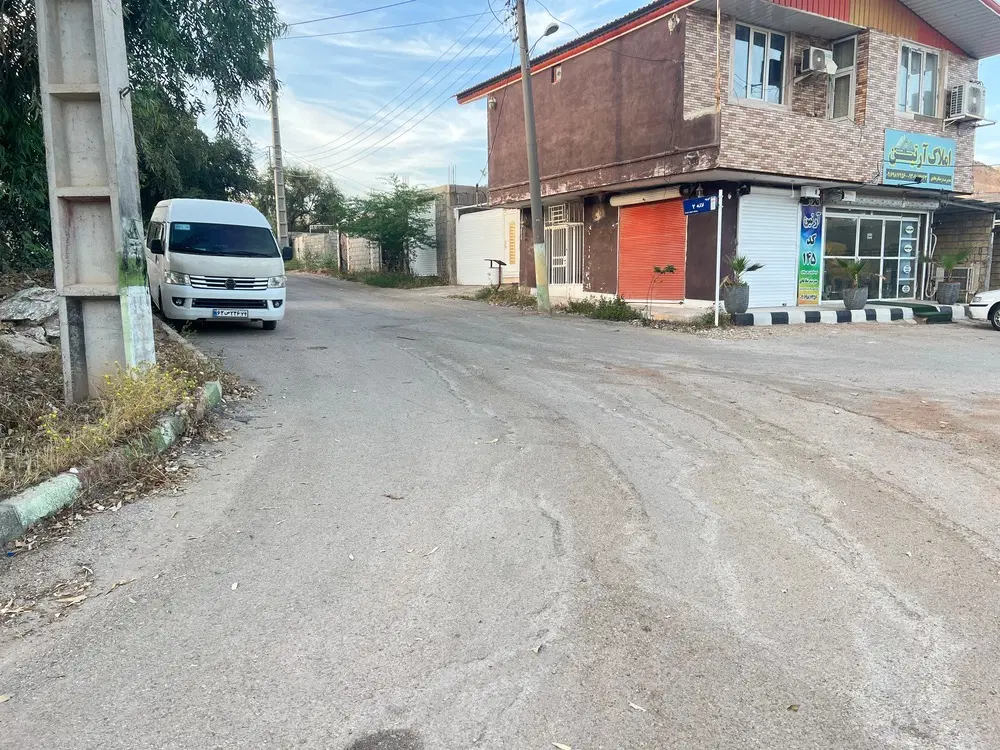 130 متر زمین در محله هنرستان