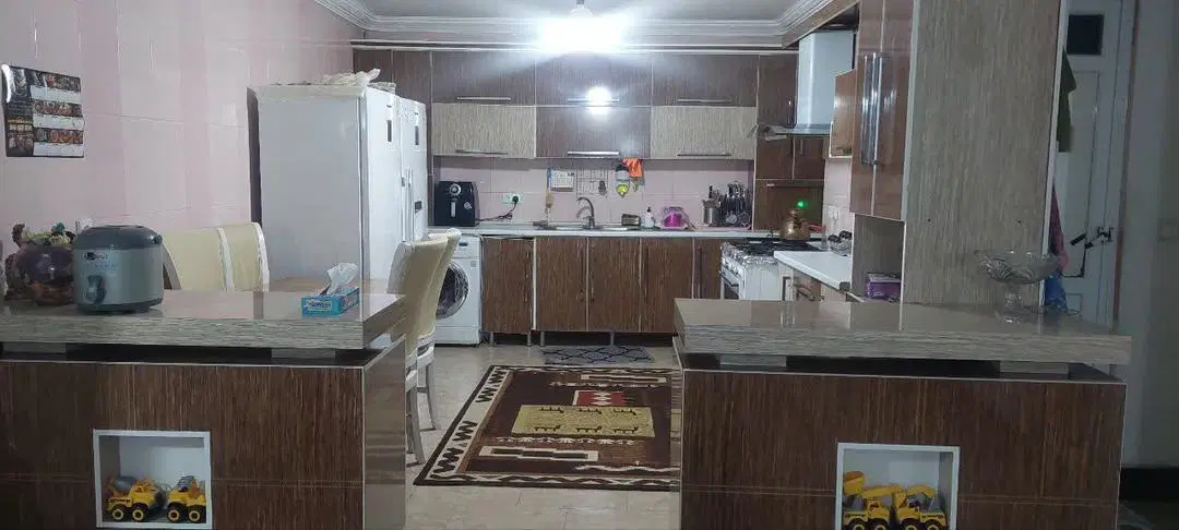 اجاره ای همکف نوساز زیرتل