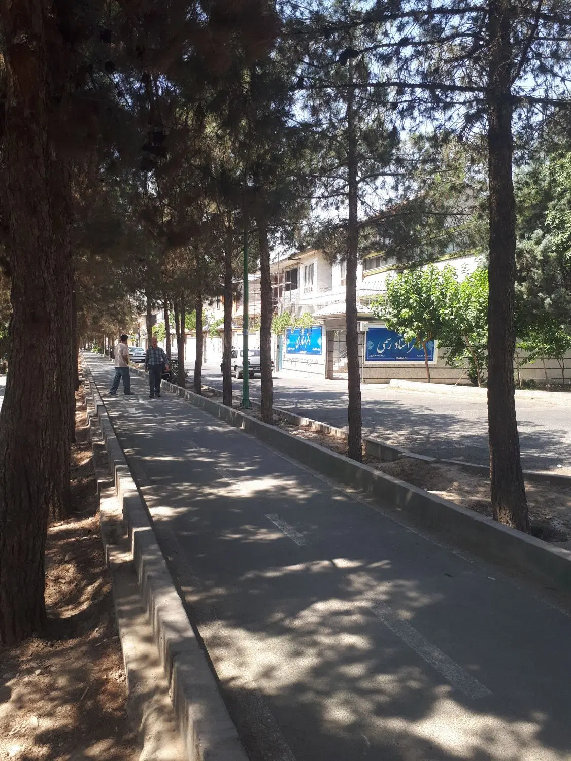 ویلایی ۲۵۰ متر در دوطبقه اجاره اداری گل نرگس شرقی