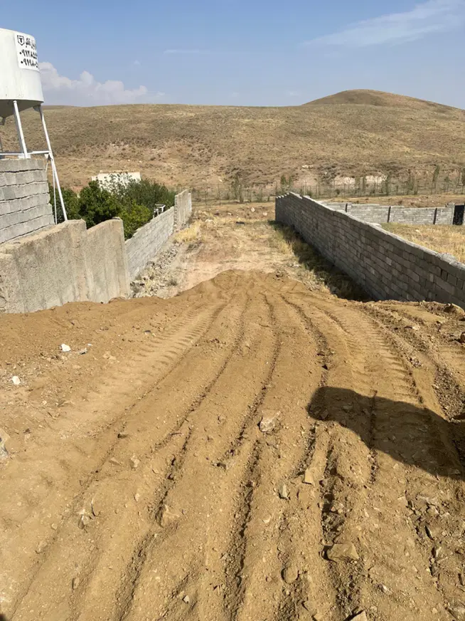 زمین چهار دیواری کردان کوهسار شنده اردهه نیاوران ۱