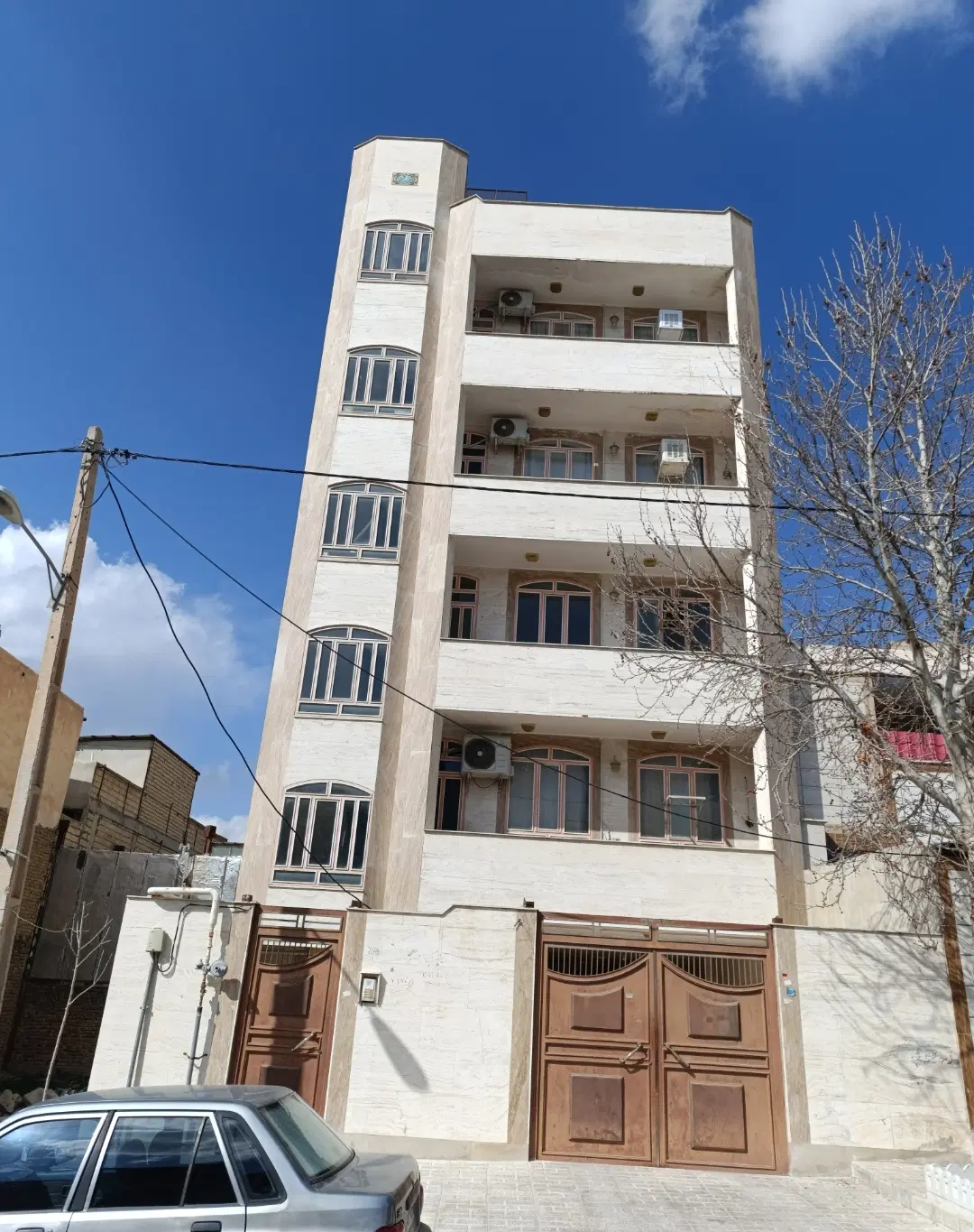آپارتمان تک واحدی