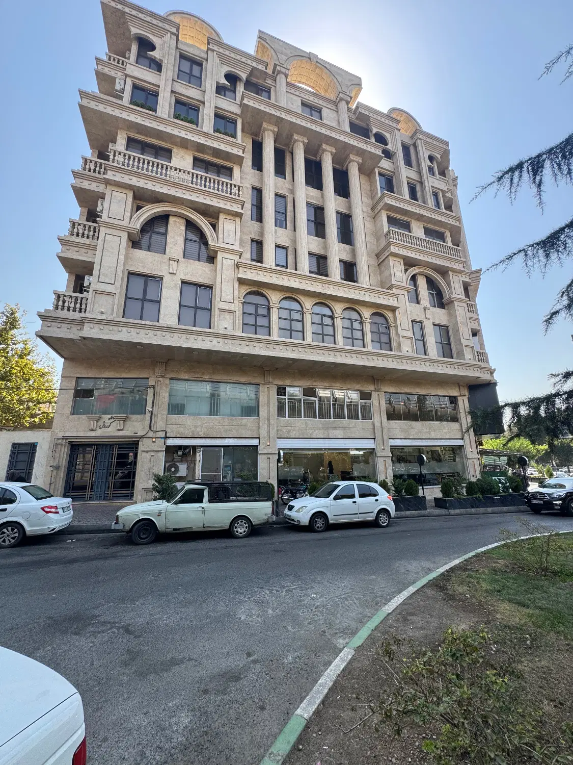۱۴۵ متر اداری بلوار مطهری