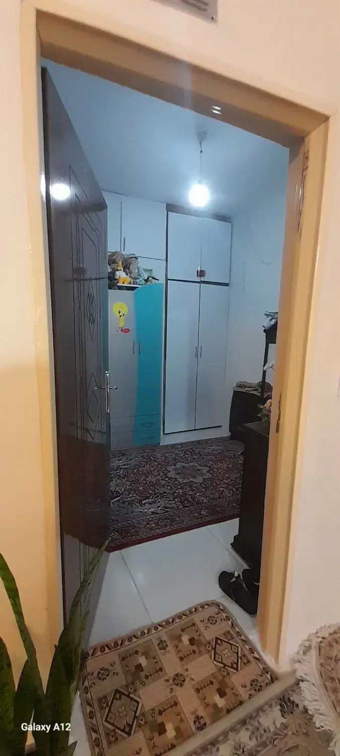 آپارتمان 80متری طبقه دوم  با آسانسور