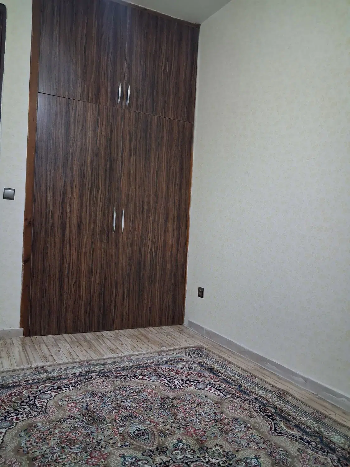 اجاره آپارتمان ۵۰ متری بازسازی شده در دیانتی