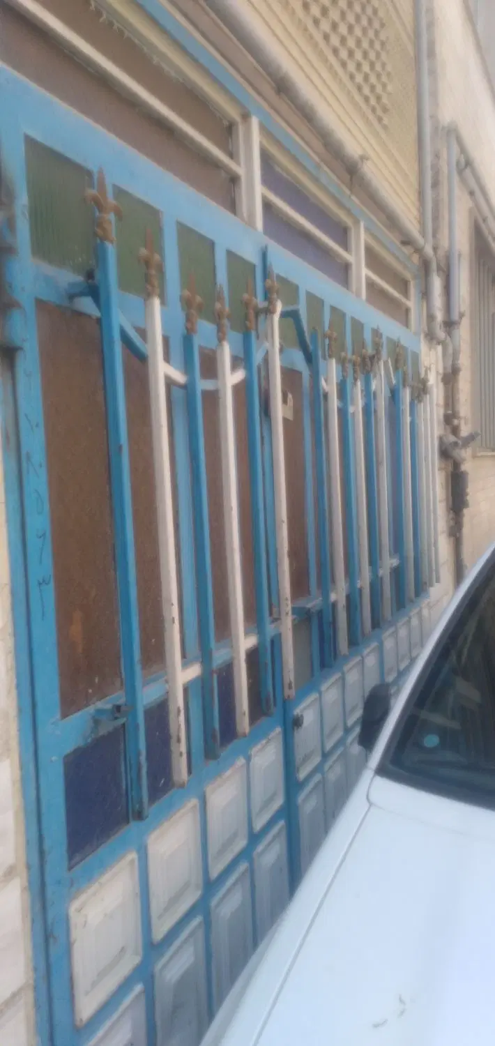 ۲۰ متری پارکینگ اختصاصی در مسعودیه