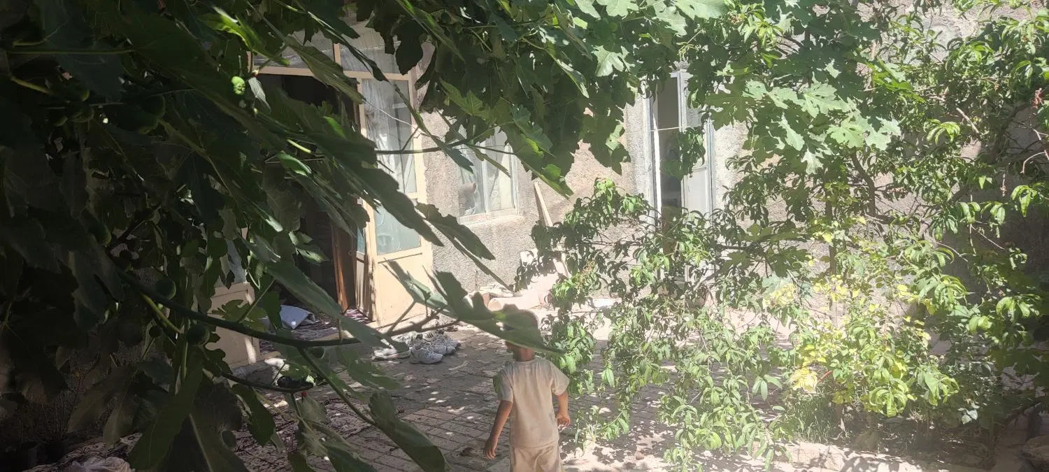 منزل ویلایی یک ربع تا حرم مطهر