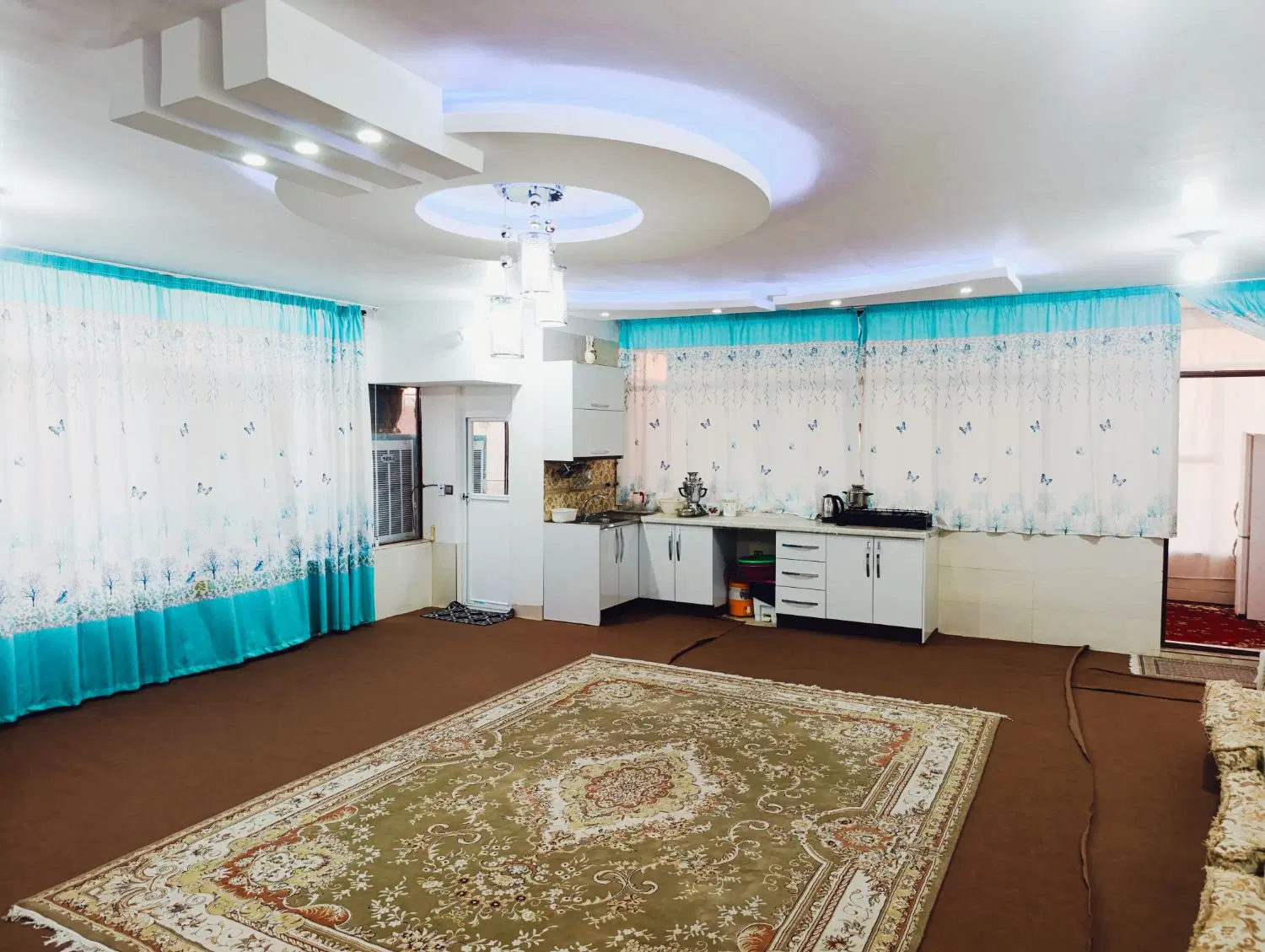 خانه باغ لاکچری