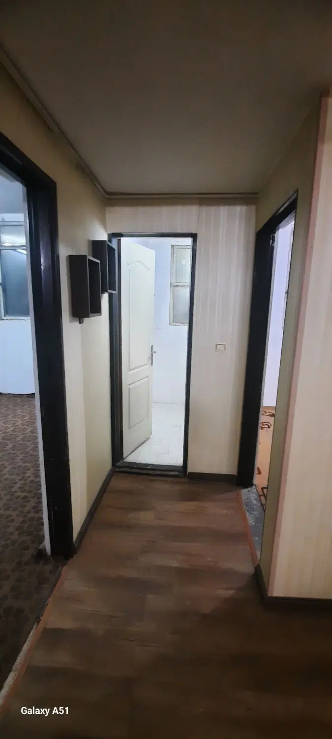 74 متری سنددار