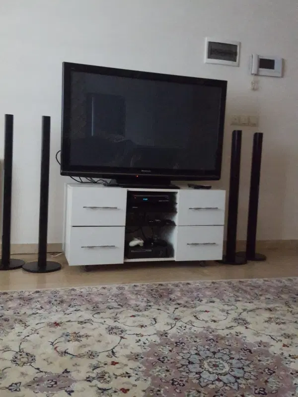 همخونه میخوام
