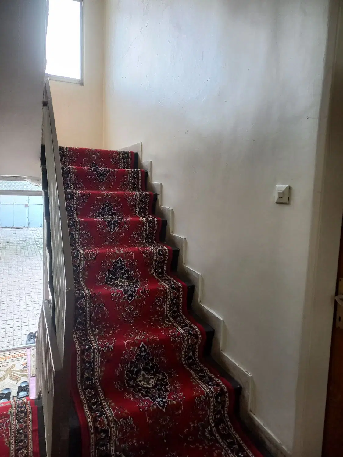 رهن و اجاره منزل ۱۳۰ متری  کلاهدوز