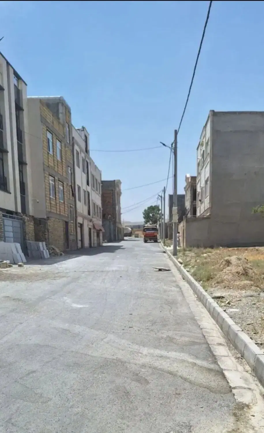 مسکونی تجاری ۳۰۰ متری شهر شهباز بازنه