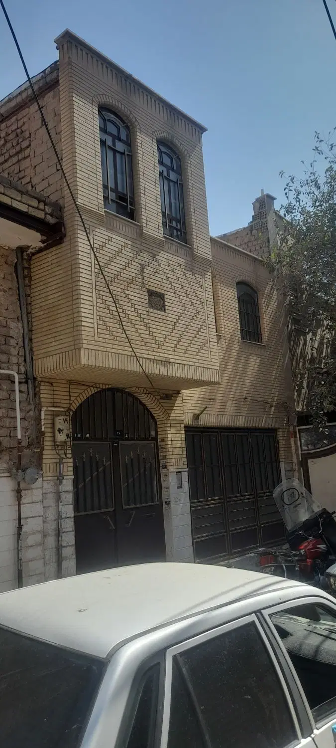 ۸۴متر دوطبقه مسکونی مجزا مدرس