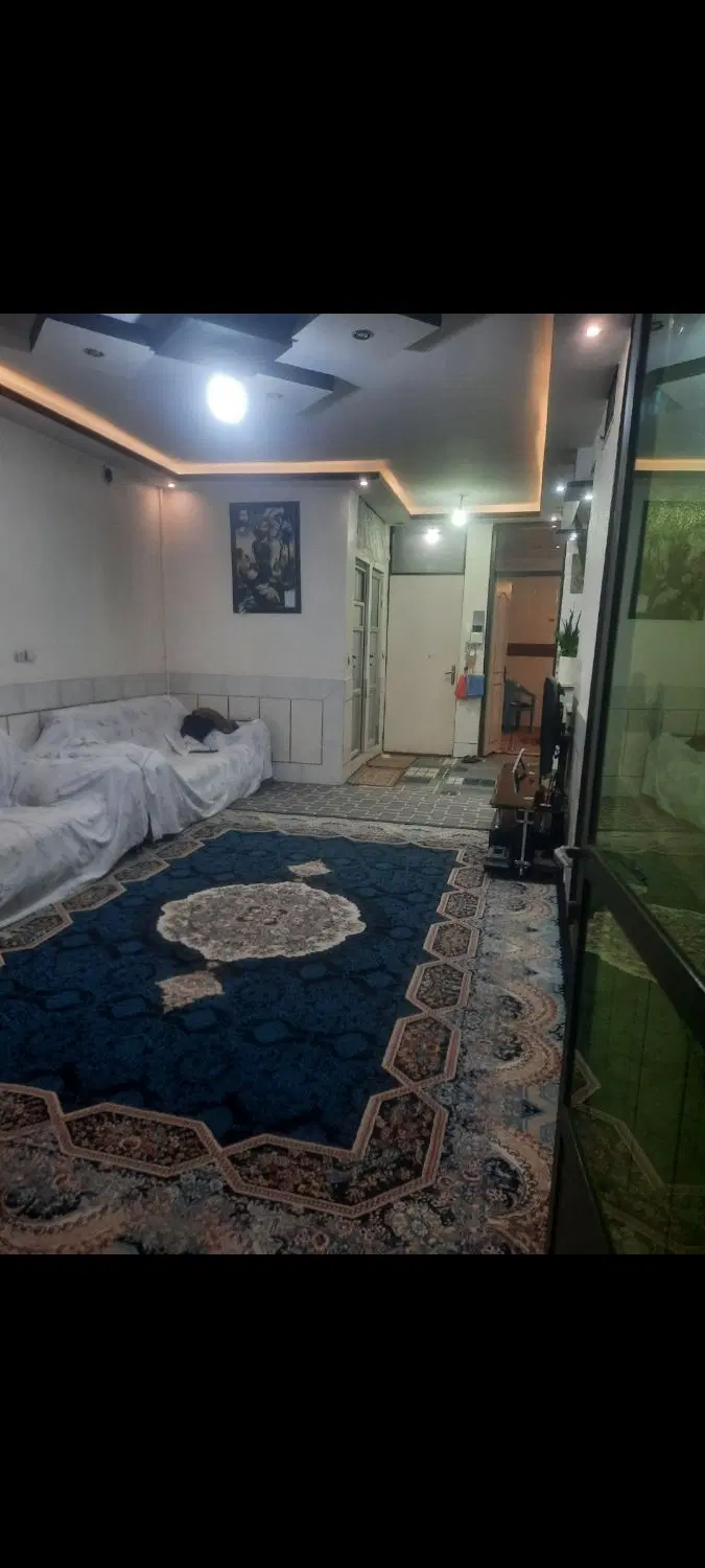 رهن و اجاره ویلایی دو خواب ب۲ب۳ ط بالا راه مجزا