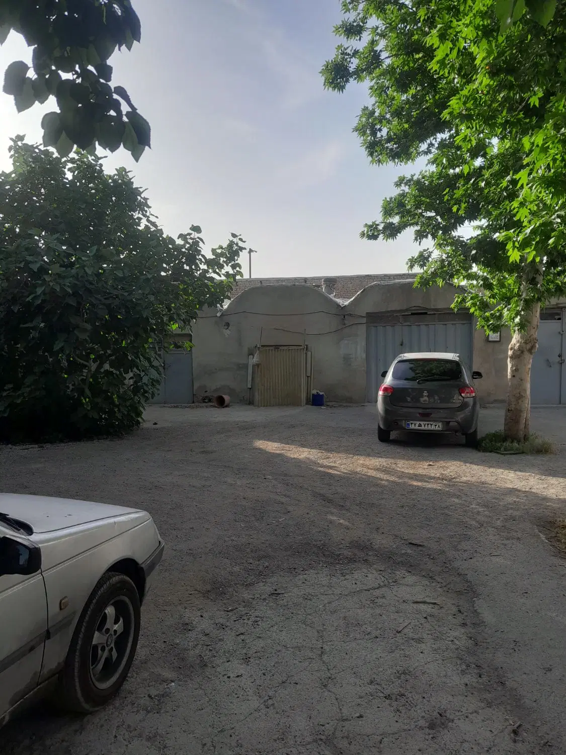 کارگاه حدودا ۸۰ متری محمدشهر چمران