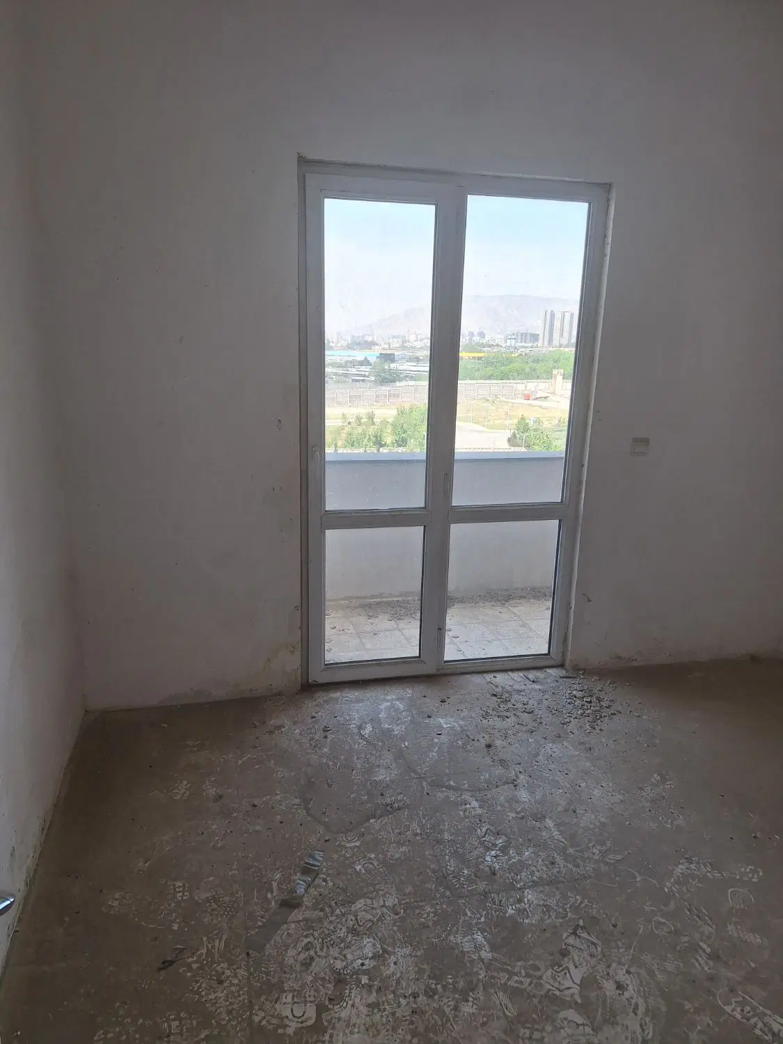پروژح حکیم ۱۰۷ متری