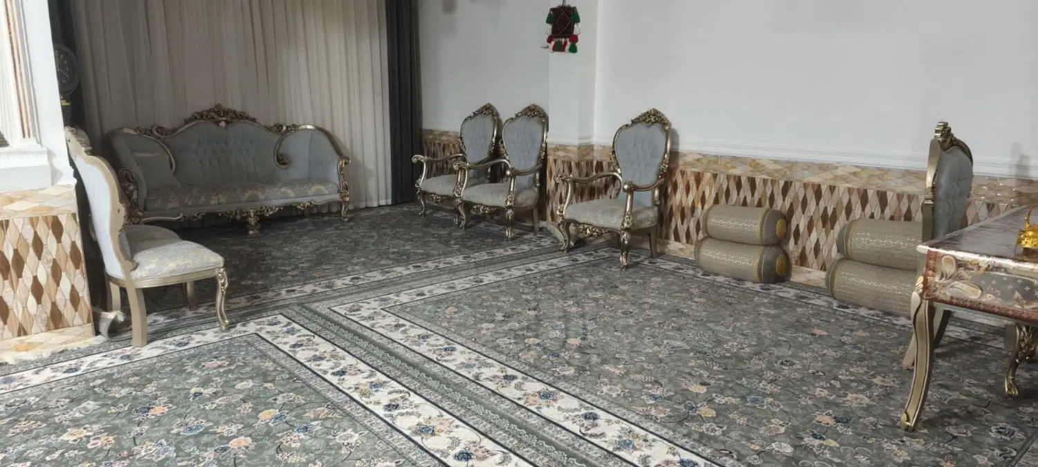 خانه اجاره ای شرف آباد طبقه بالا