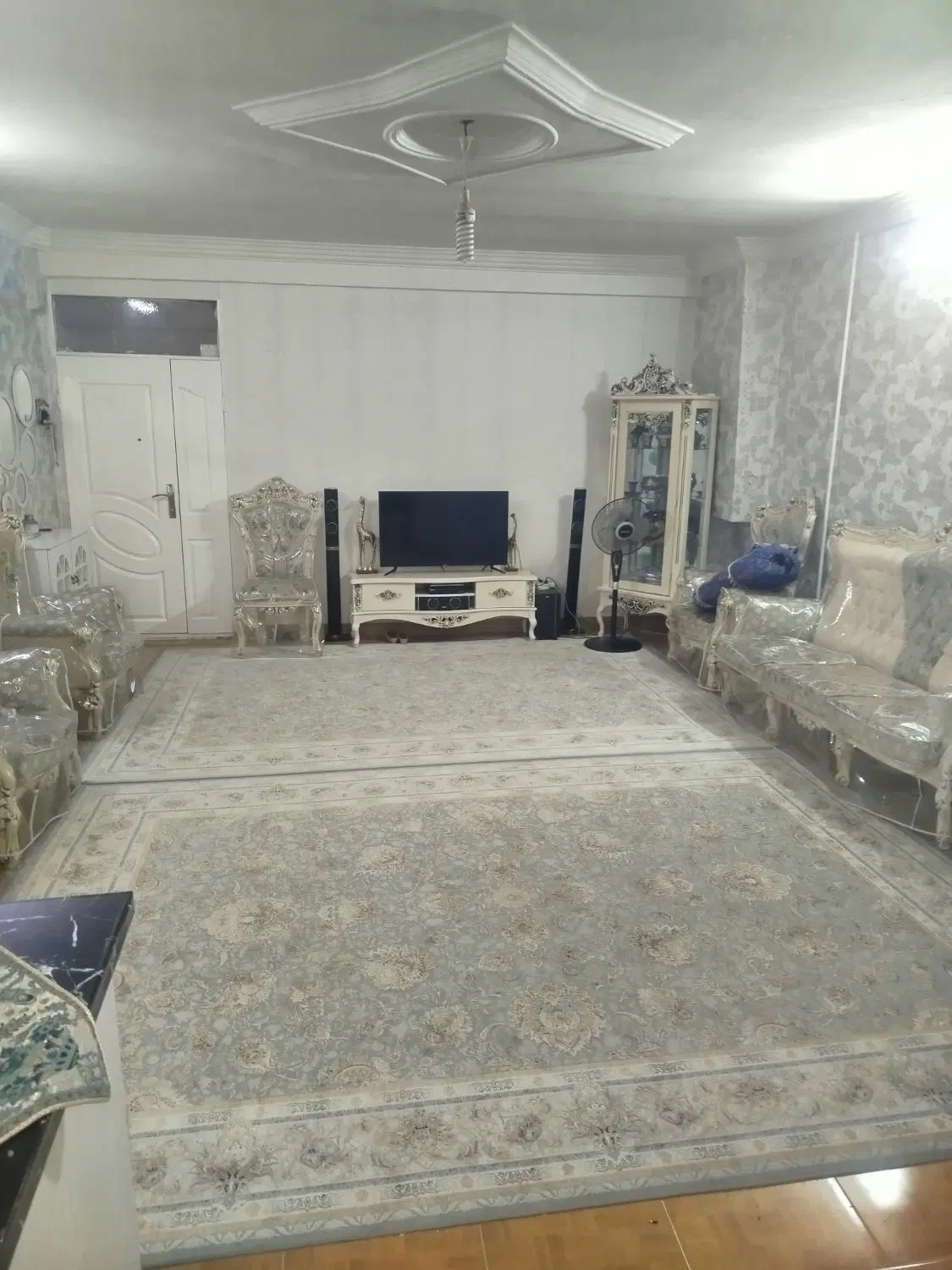 آپارتمان ۷۲ متری شاهد ۶۸ امام دوست