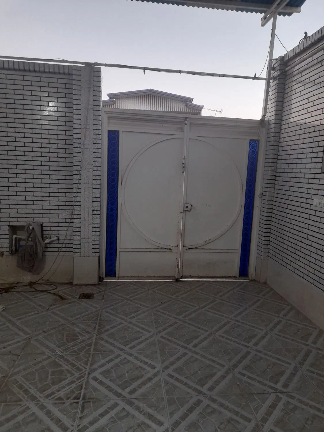 منزل مسکونی۱۲۲متری کوی ابوذرغفاری