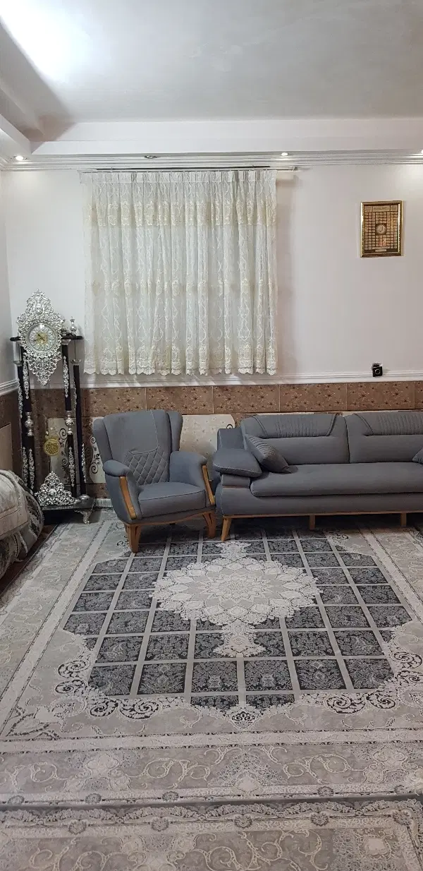 اپارتمان شخصی ساز بزرگمهر۱۱۴ متر