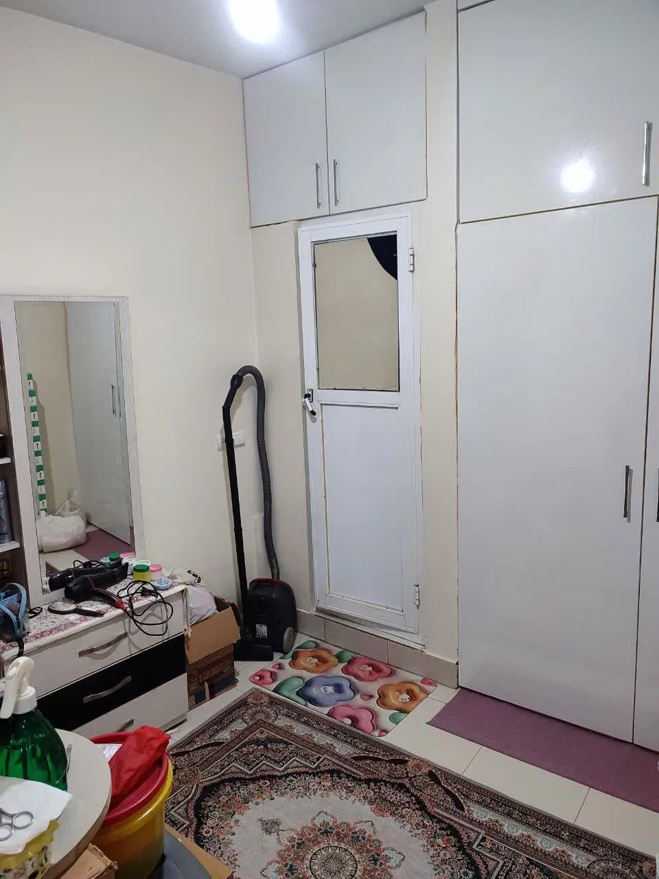 فروش واحد50متری باز سازی شده کوچه اعلایی توحید یکم