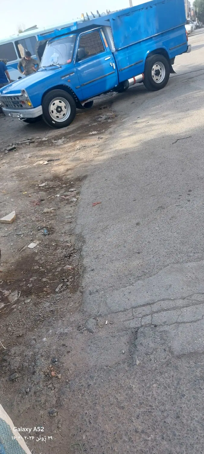 زمین ب فروش میرسد
