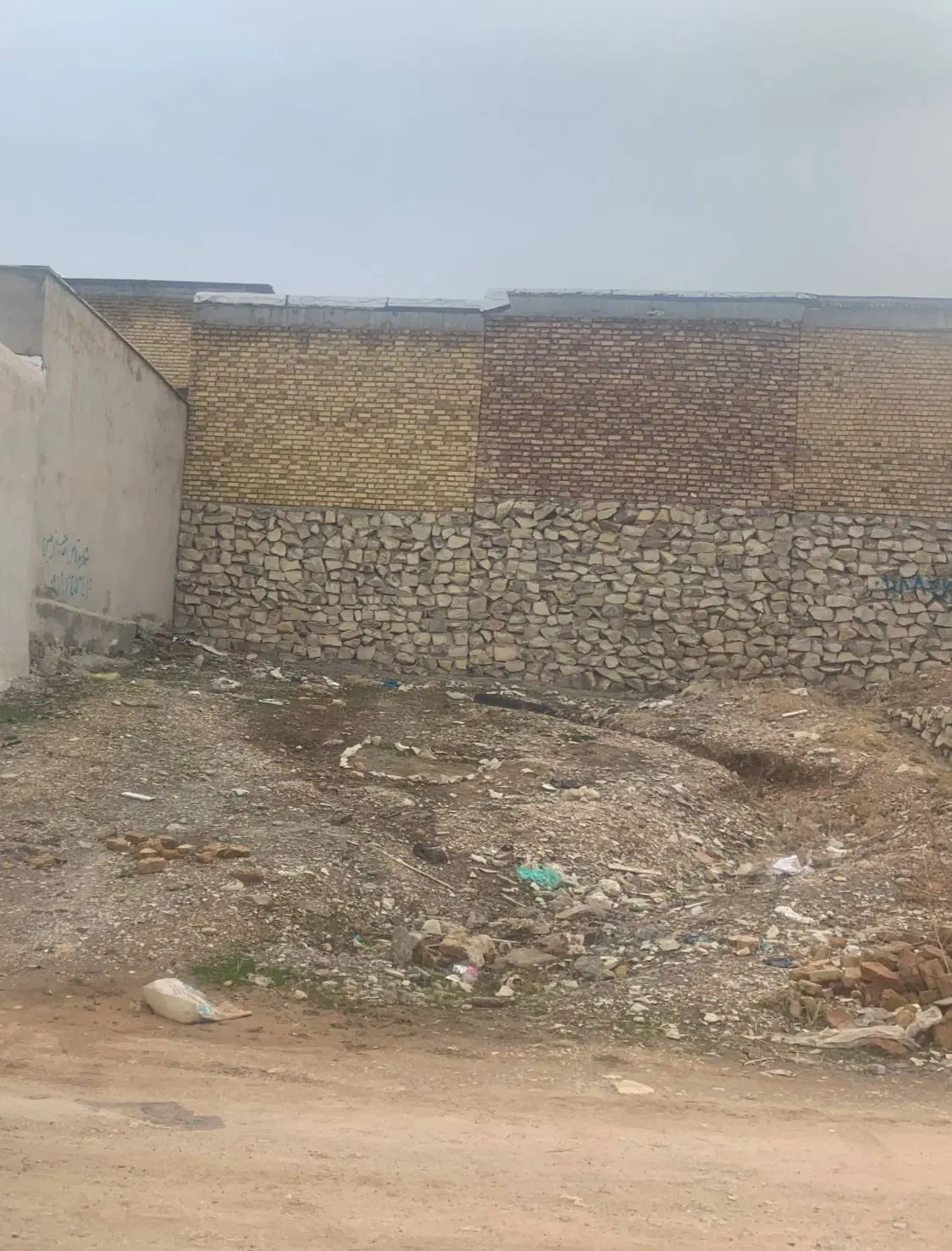 زمین ۱۶۰ متری سرطاف