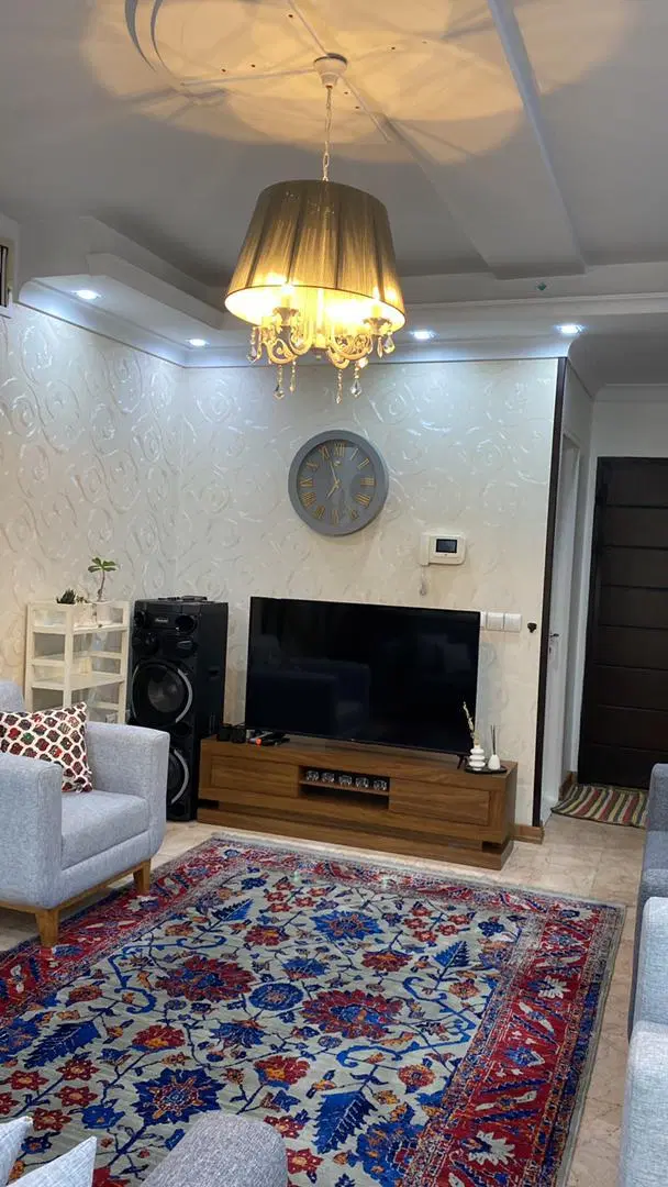 76 متری مرکزی ها طبقه 2. 5طبقه 4 واحدی