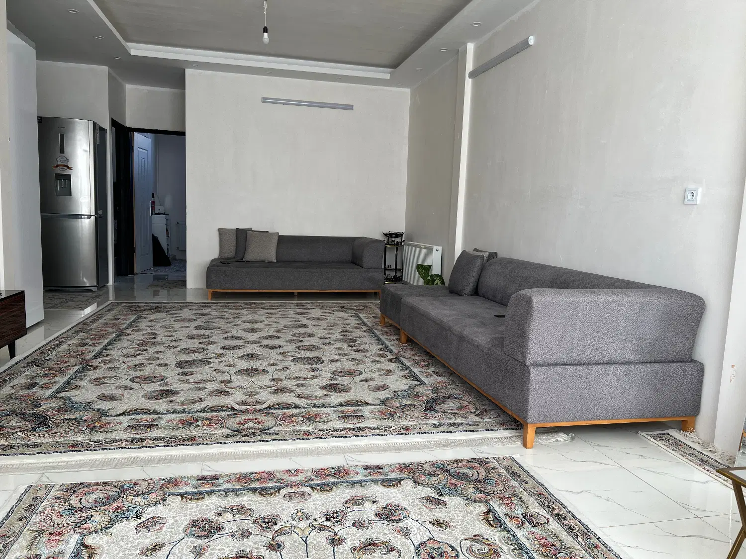 ۹۷متر شیک با آسانسور نوساز
