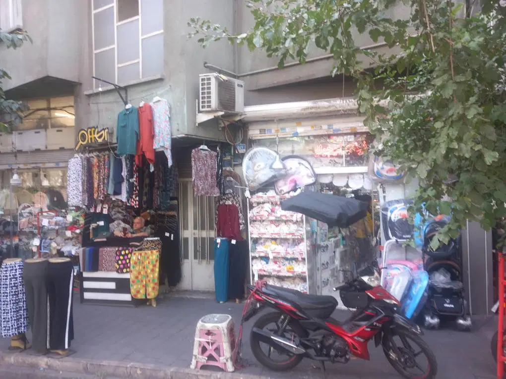 اجاره یک باب مغازه ۱۸ متری