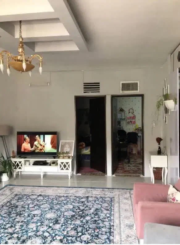 ۸۰متر۷تیر۳۵ دوخواب۸سال ساخت ط۳فروشی فقط۵م